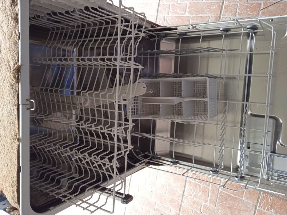 Máquina lavar loiça AEG de encastrar