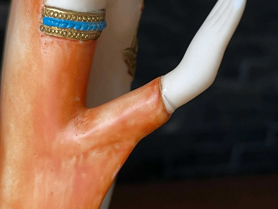 Faraon figurka konglomerat