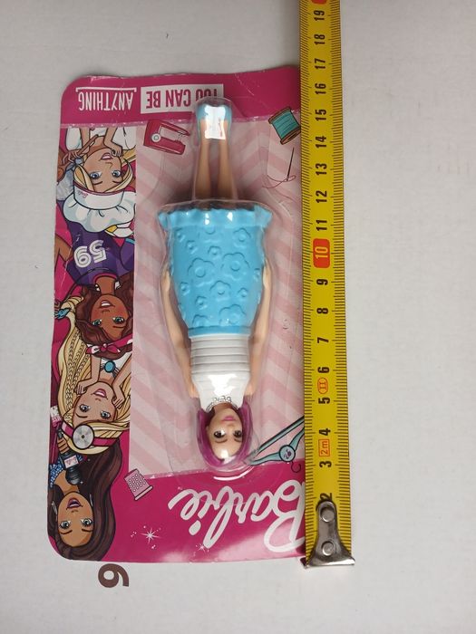 Lalka Barbie zdejmowane ubranka