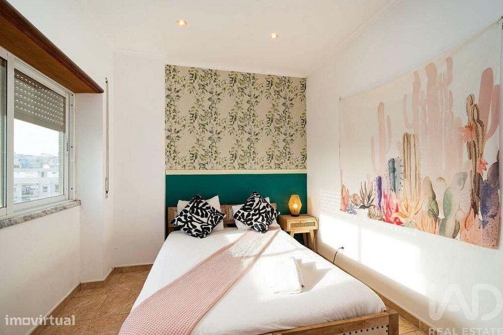 Apartamento T3 em Almada, Cova da Piedade, Pragal e Cacilhas de 118,00