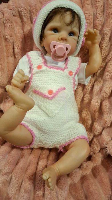 Boneca reborn 45cm.Artigo novo