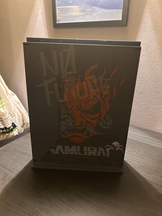 Xbox One X - Edição especial Cyberpunk