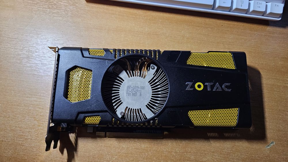 Gtx 560ti 1gb с отключеными битами каналами (обмен на игровую мышку)