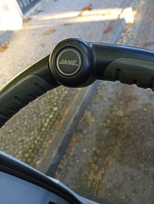 Carro passeio bebé/criança Jané usado bom estado!