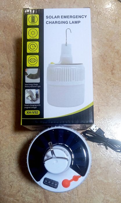 LED фонарь для кемпінга на акумуляторі.