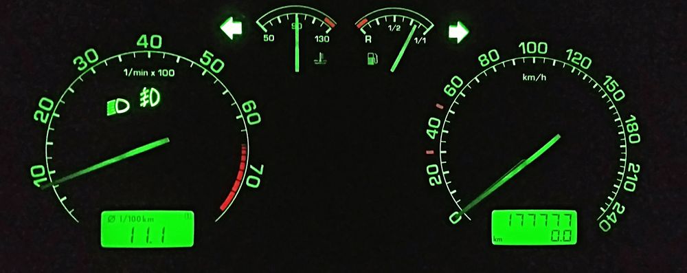 Пересвічування панелі приладів/ тест стрілок skoda octavia tour/ vw golf 4, vw bora, vw passat b5