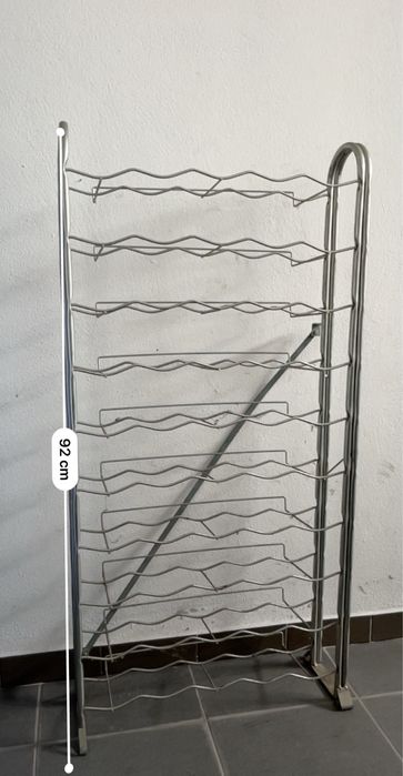 Garrafeira em aluminio