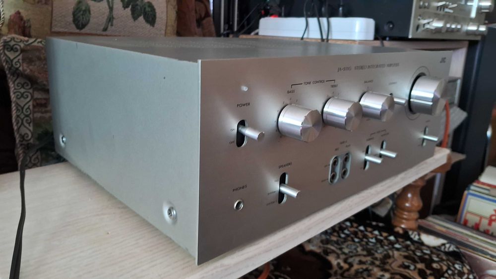 підсилювач JVC JA-S 11 Integrated amplifier 4 Oм: 2x 50Вт Made Japan