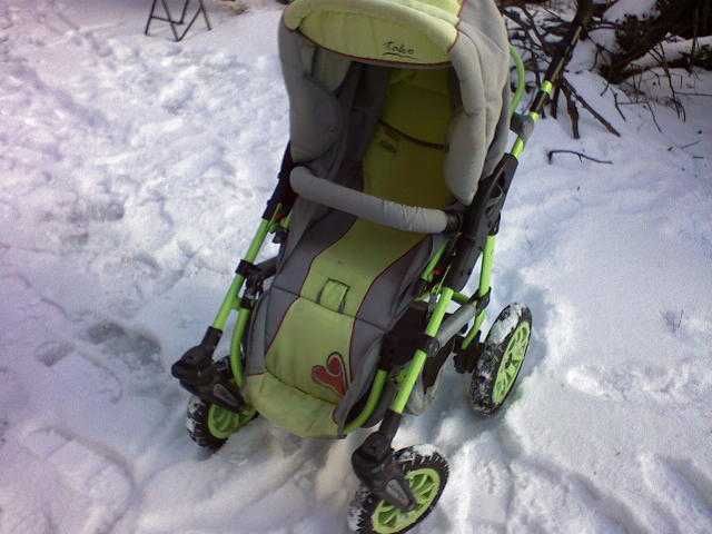 Коляска.          .