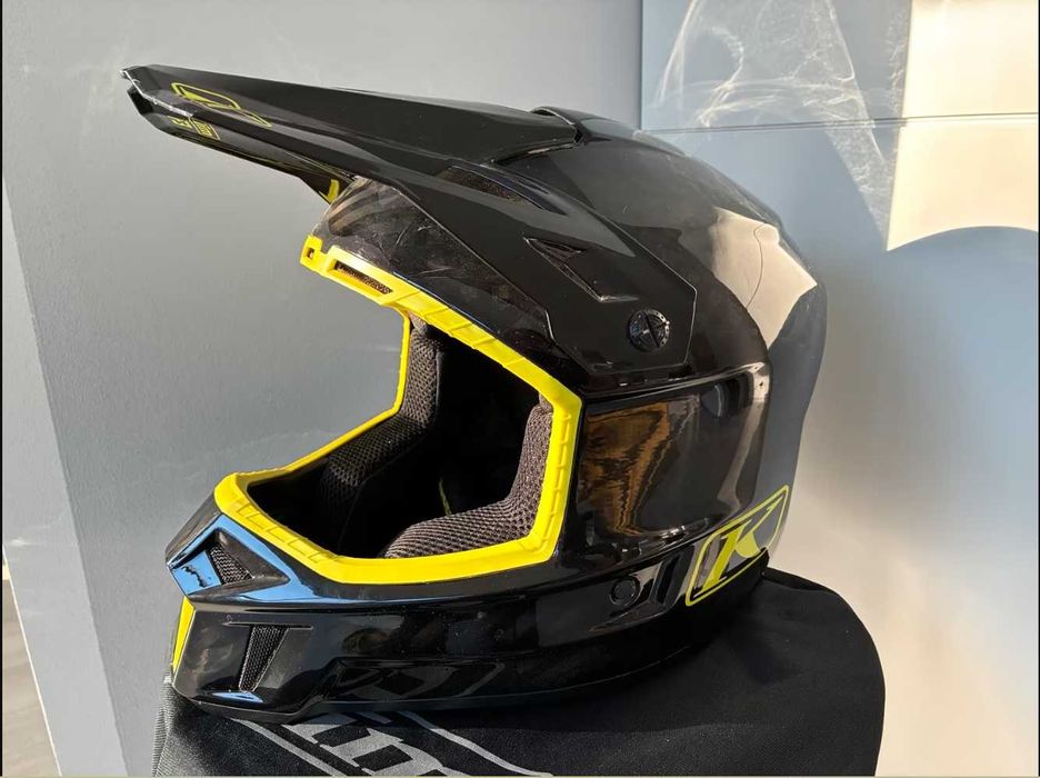 Мотошлем мотокросс, эндуро Klim Carbon F3, разм М