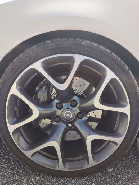 Opel Astra GTC OPC 2.0 T