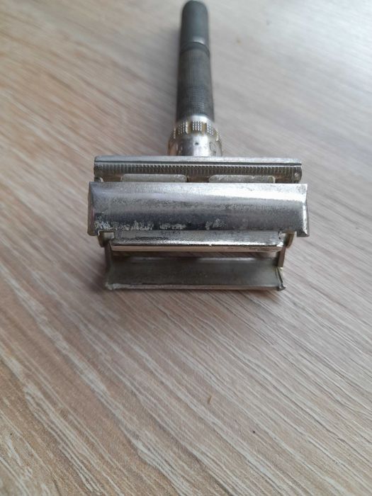 Maszynka do golenia na żyletki