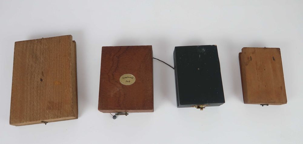 bússolas com relógio de sol, CADA