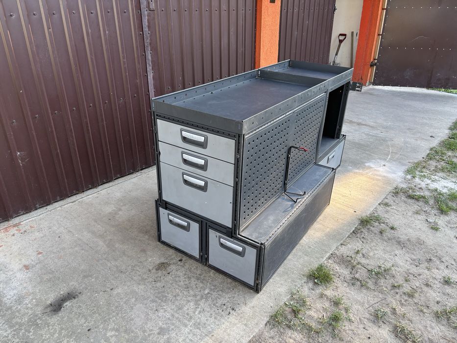 Zabudowa do busa MODUL  SYSTEM