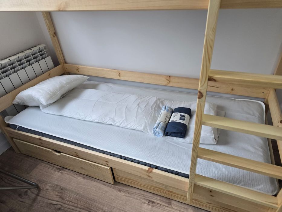 Mini nocleg przy dworcu .