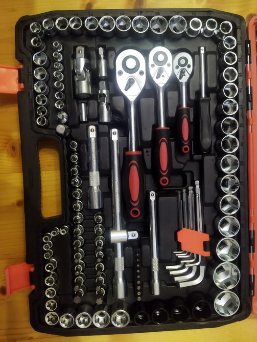 Набор профессиональных инструментов 151 предметов AND ES-151