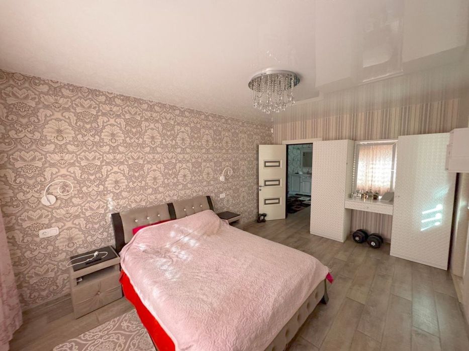 0%! Продам 3-кімн з ремонтом біля метро Позняки Григоренка 28а