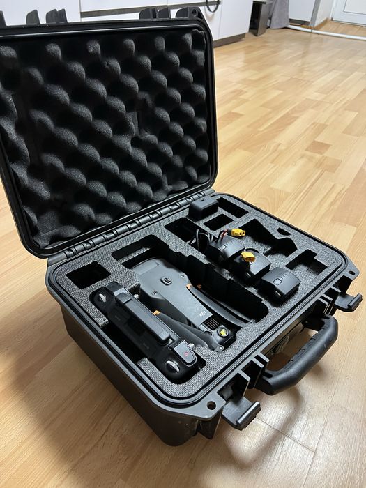 Продам DJI Mavic 3