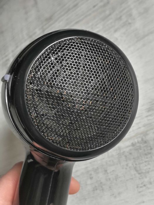 Фен Philips SalonDry Control HP8180