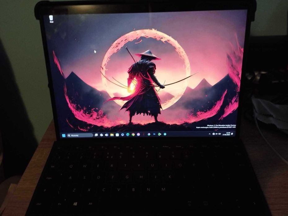 Microsoft Surface Pro X 13 cali