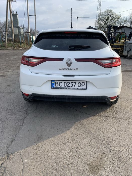 Рено Меган 4  Хетчбек