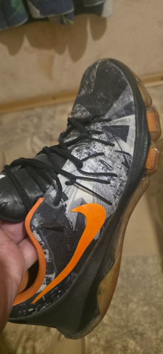 Ексклюзивні кросівки NIKE