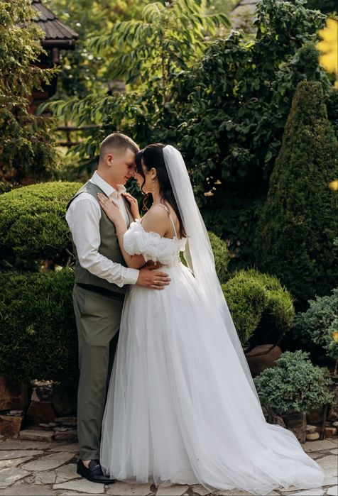 Продам Весільну сукню