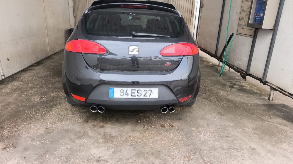 SEAT Leon — fotografia 8