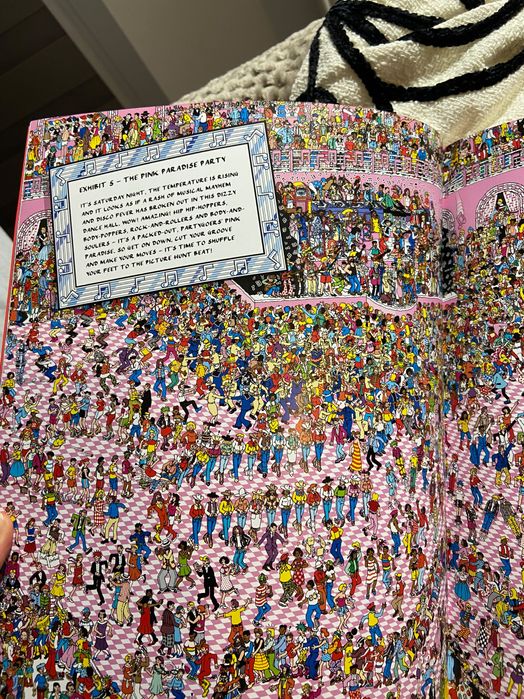 Zestaw do nauki angielskiego dla dzieci. Where’s Wally, słownik, ANG