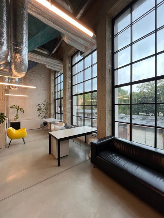 Biurko premium w Kotłownia Coworking LOFT - Jeżyce / Ogrody Poznań