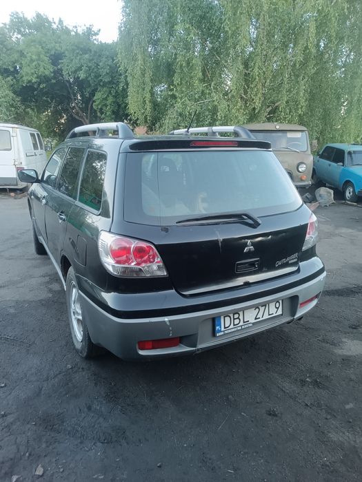 Mitsubishi Outlander 2003 цілою або на запчастини
