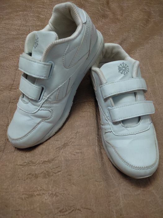 Кросівки білі, 23 см