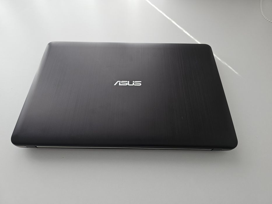 Ноутбук Asus R540L i3-4005U 8GB ОЗУ FullHD SSD 128Gb Нова клавіатура та батарея