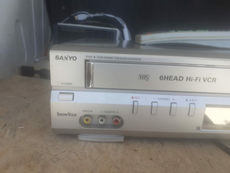 leitor de dvd e cassete com colunas