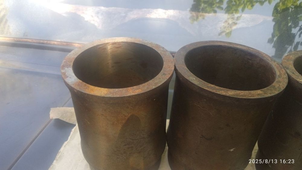 Продам4 гільзи нові газ 53