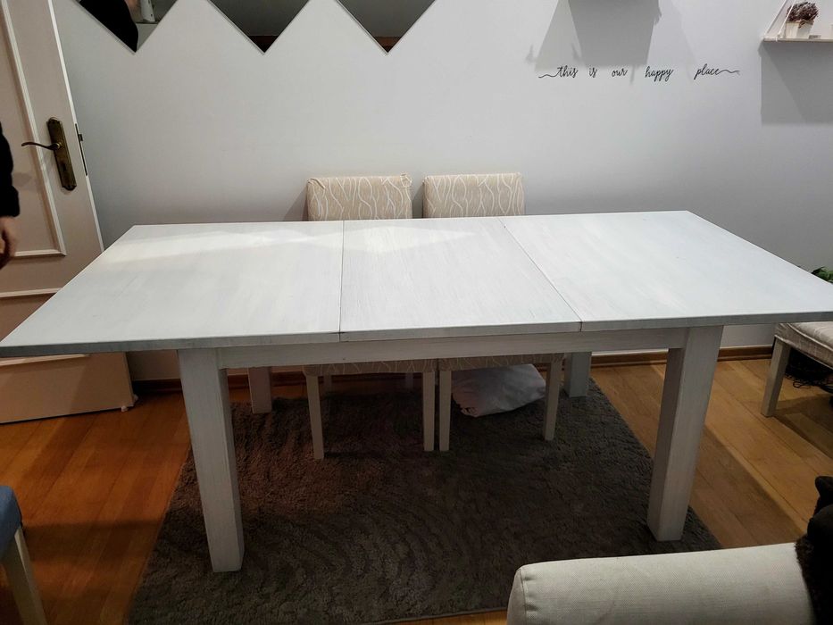 Vendo mesa extensivel + 2 cadeirass