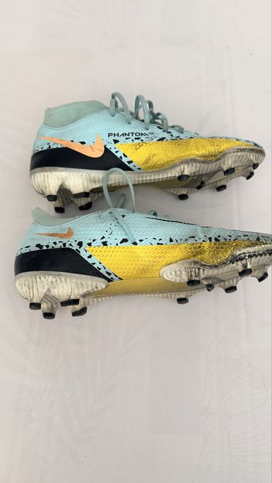 Nike Phantom GT2 Academy DF FG/MG
