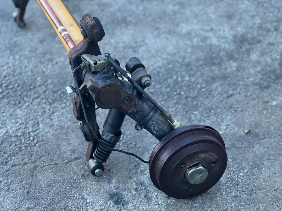 Eixo traseiro Citroen AX (3 Furos)