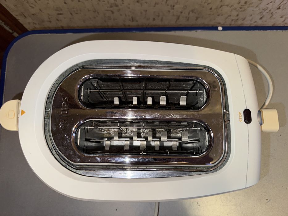 Тостер Philips 1000w