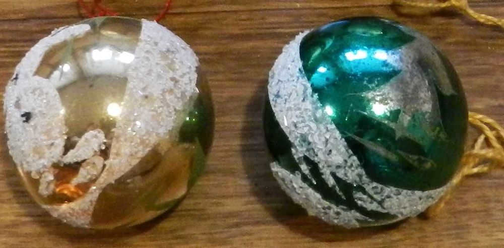 Stare bombki ozdoby choinkowe szklane, ręcznie ozdabiane, 6 sztuk (6)