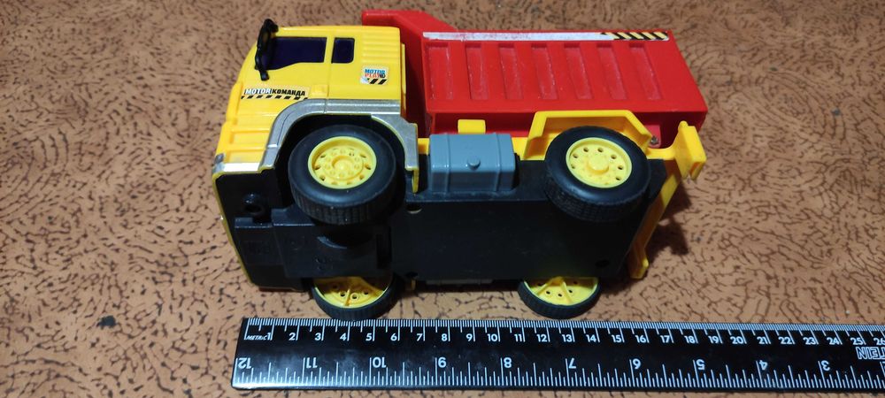 Грузовик- самосвал