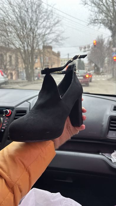 Черевички 38р чорні