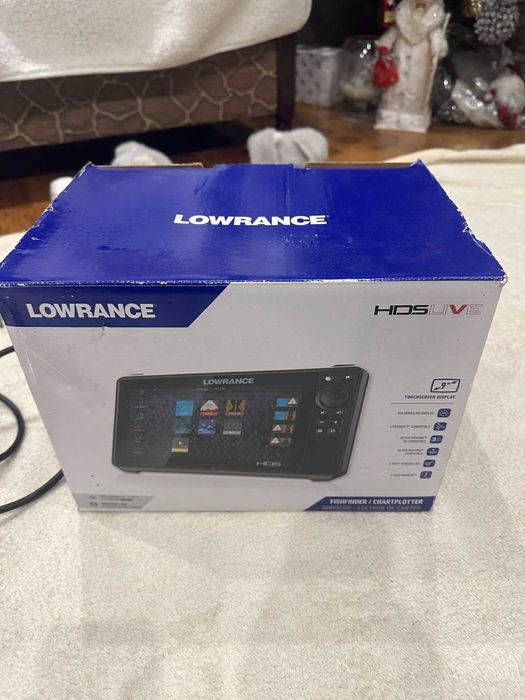 ехолот Lowrance HDS 9