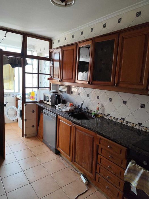 Quarto em apartamento T3