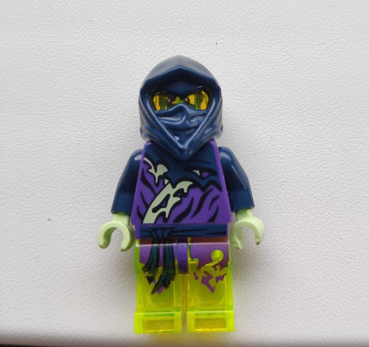 LEGO Ninjago Minifigurka njo144 Ghost Ninja Hackler