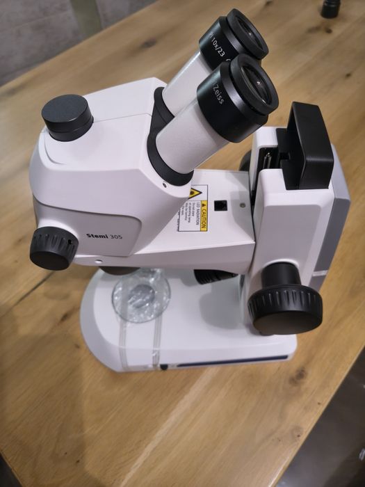Mikroskop Zeiss Stemi 305 EDU Trino kompletny