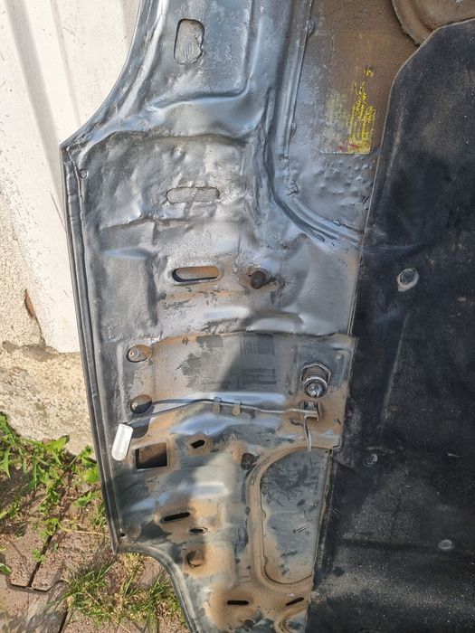 Капот Ваз 2115..