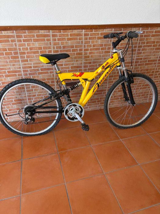 Bicicleta Blade Arcade 26" Suspensão Total