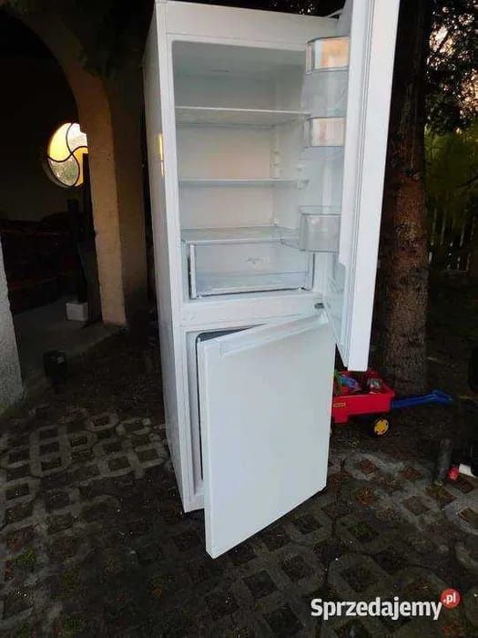 Drzwi, agregat do lodówki Indesit części