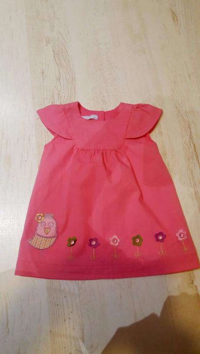 śliczna sukienka 5.10.15 roz. 74